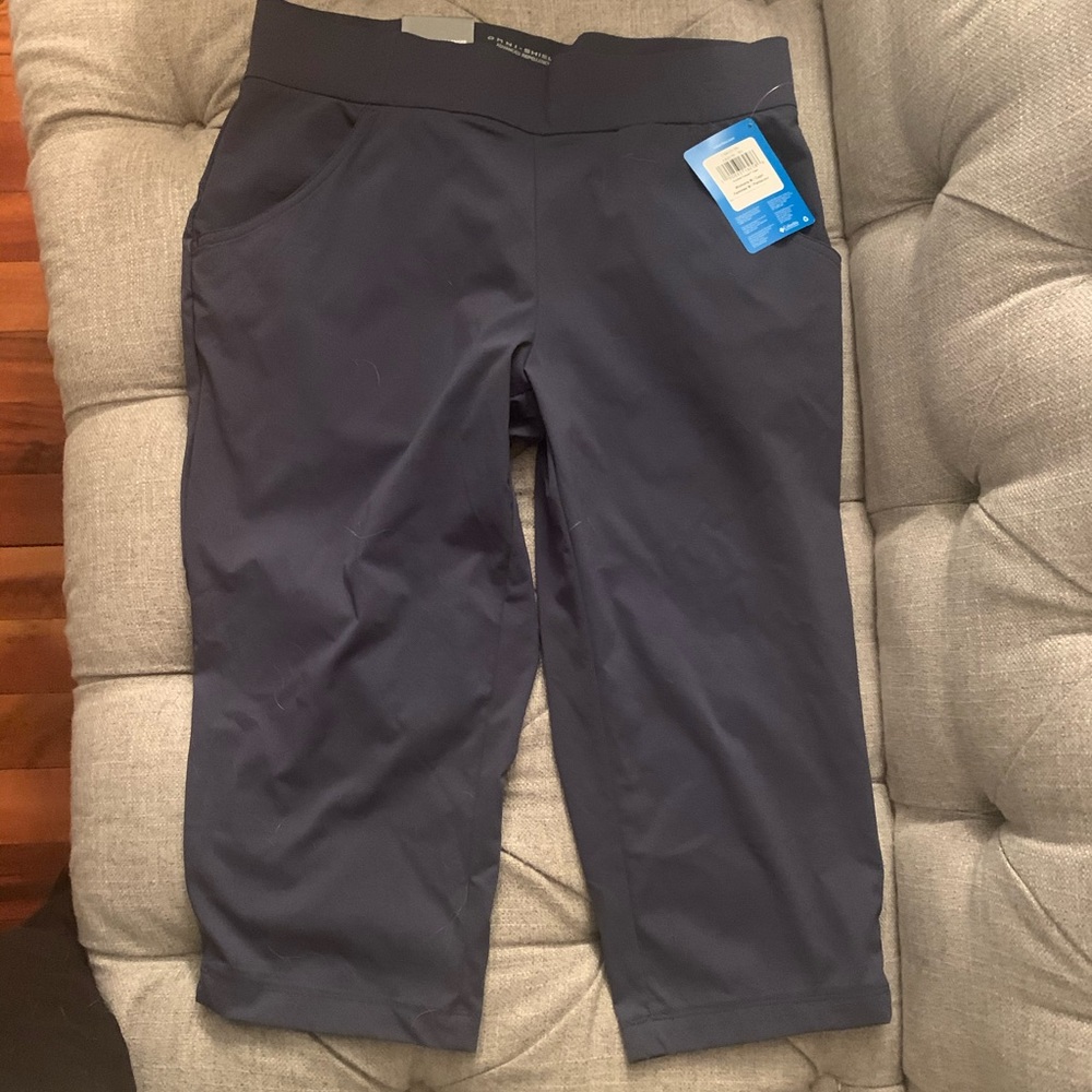 Columbia women’s Omni shield active fit Capri